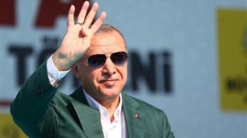 Cumhurbakan Erdoan, Konya'ya Mjdelerle Geldi