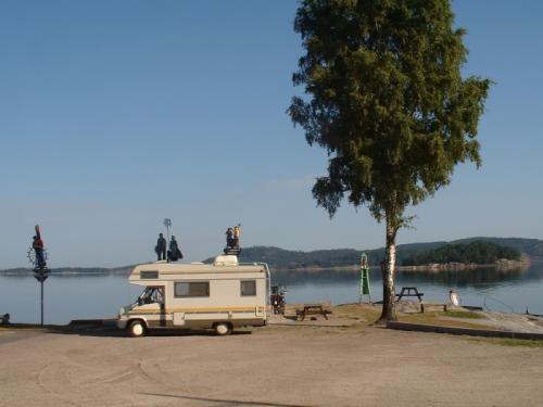 Karavan Srtlayan Tatile Kouyor 