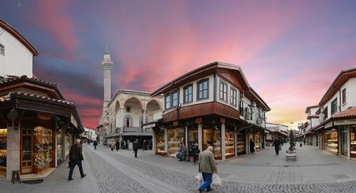 Bedestenin Canlanmas in Belediye-Esnaf birlii 