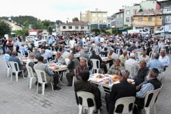 ftar Sofras Gelenei Devam Edecek 