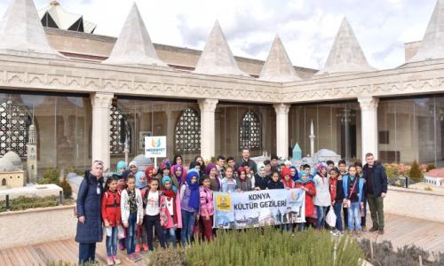 Binlerce renci Tarihi ve Kltrel Deerlerimizi Yakndan Tanyor 