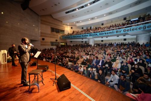 Serdar Tuncer Konyal Genlerle Bulutu 